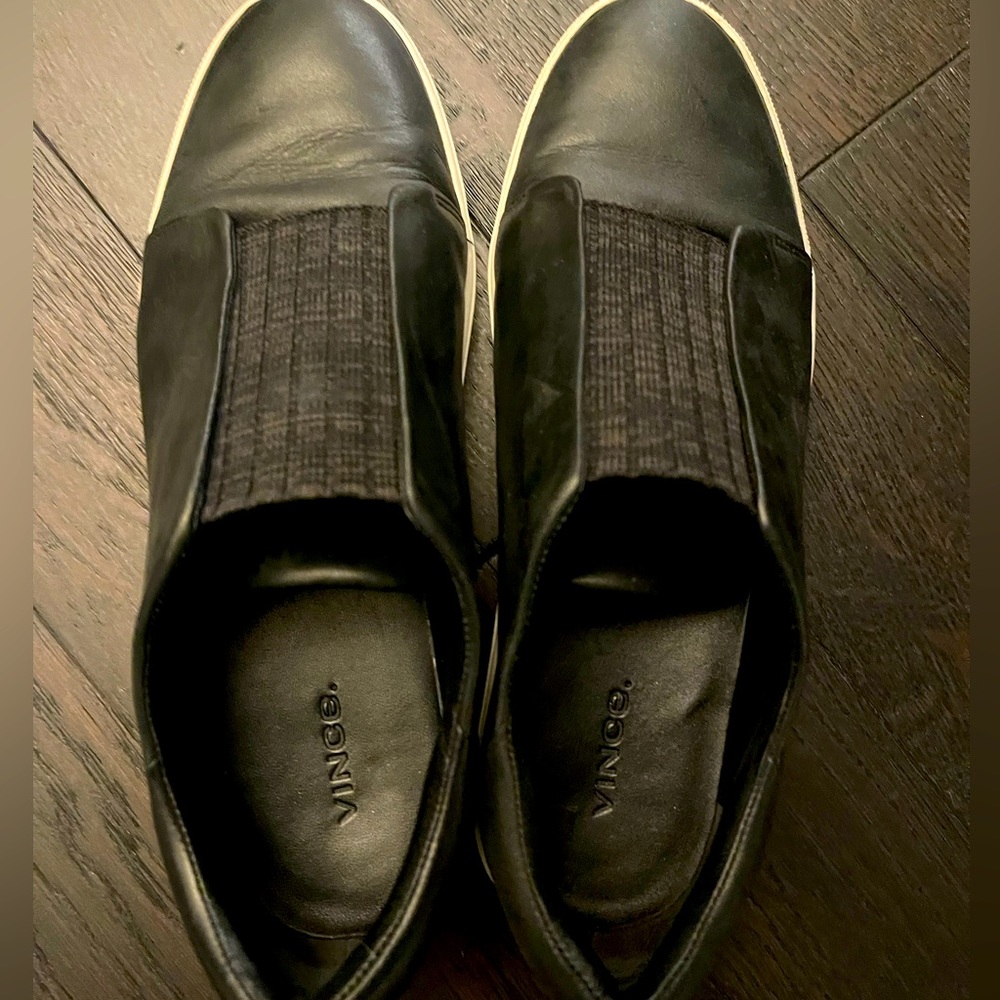 Black slides by Vince